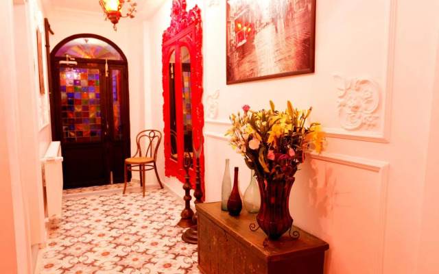 The White Swan Suites Beyoglu
