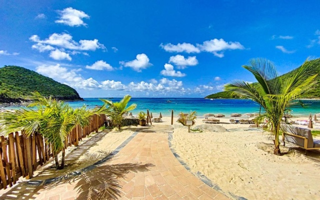 Acacia Beach 66, beautiful Dupleix 250 m from Anse Marcel Beach — фото 3