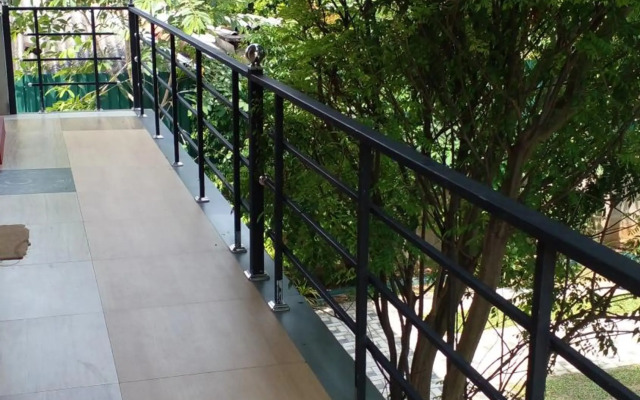 Thomasha Holiday Inn