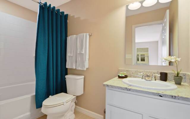 Four Bedrooms TownHome Compass Bay Resort 5130