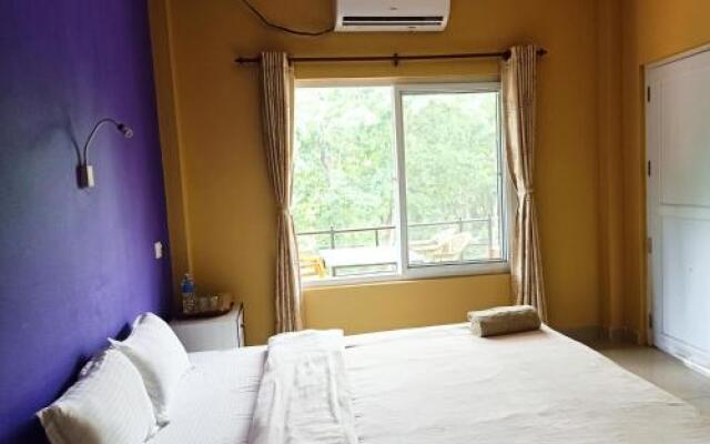 Hotel Rhinoceros - Homestay