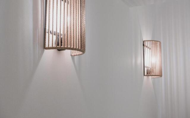 Petros Studios & Suites