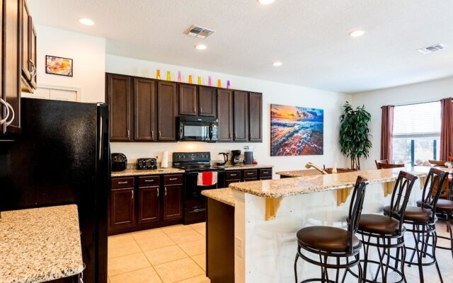 Paradise Found Apartment 6 Bedroom