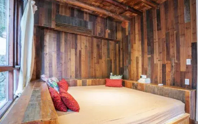 Yun Hotel