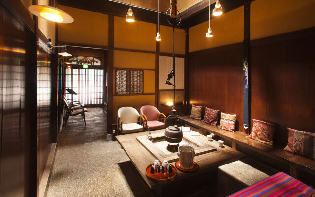 Honjin Hiranoya Kachoan Hotel