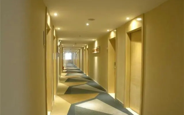 City Comfort Inn (Zhongshan Sunwen East Road Dingfeng)