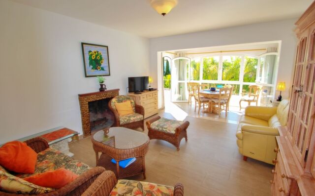 Mabruka - charming, Finca style holiday villa in Benissa