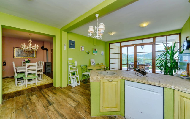 Rustic House Leković