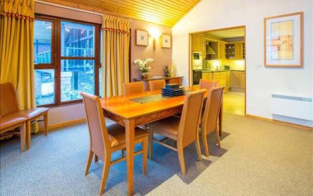 Cameron House Four Bedroom Detached Lodge L84