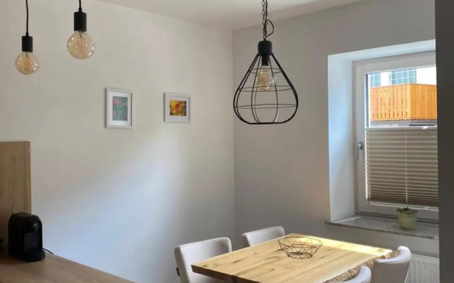 Apartma Mango
