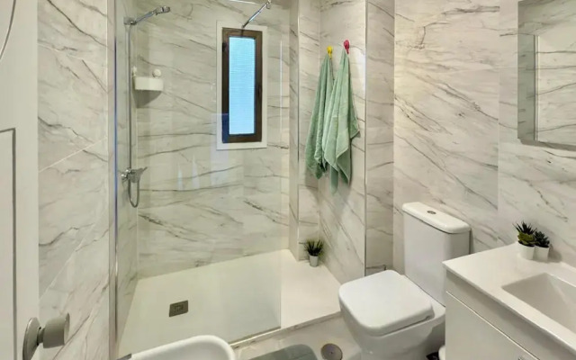 Pleasant Apartment With Shared Pool