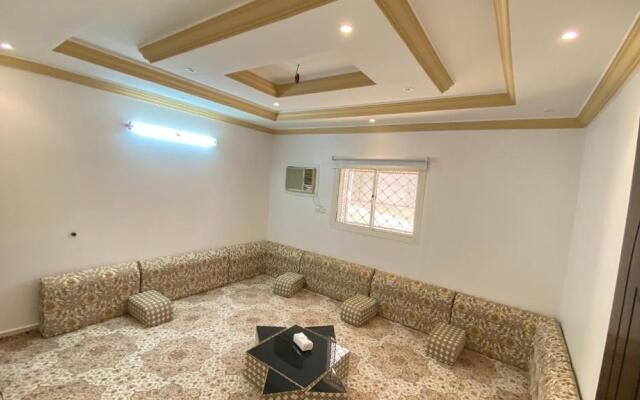 Naser Apartments