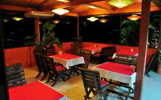 Golden Elephant Resort