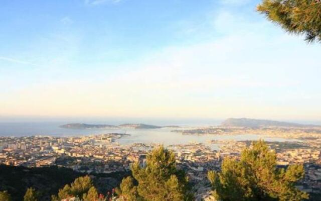 Charming T2 Equipped 1min Walk To Beaches