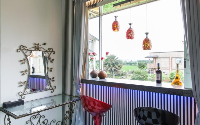 Love Villa yearned for freedom