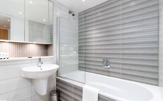 "Guestready  Stylish 2br Home In Islington"