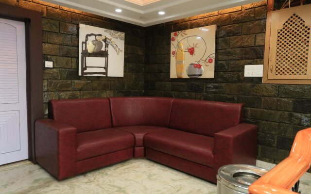 Milad Hotel