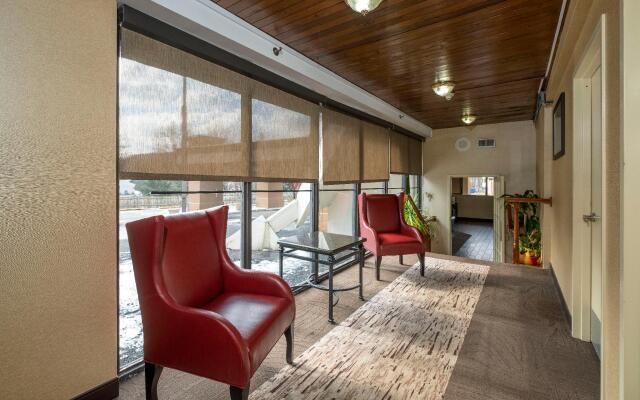 Red Roof Inn & Suites Newark - University