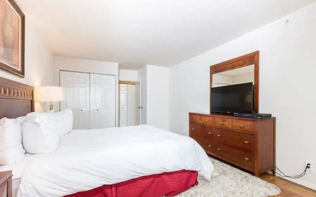 Global Luxury Suites at Longwood