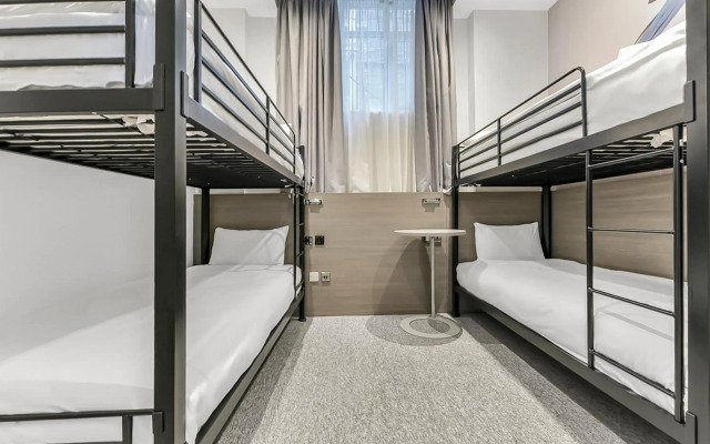 Heeton Concept Hotel Kensington