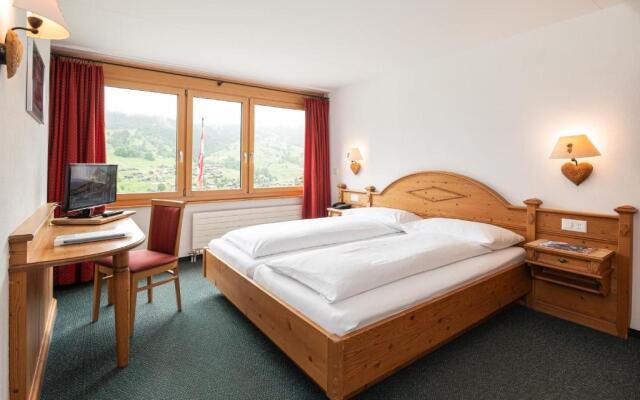 Jungfrau Lodge, Annex Crystal