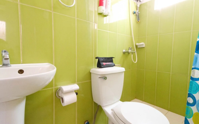 Reddoorz Near Waltermart Subic