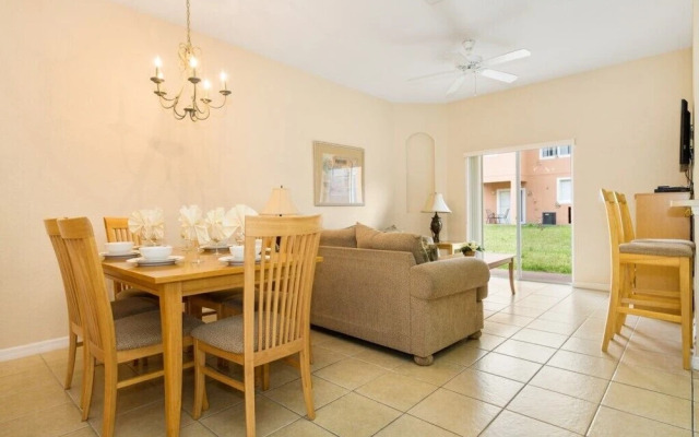 Zirkils Old Town Hideaway