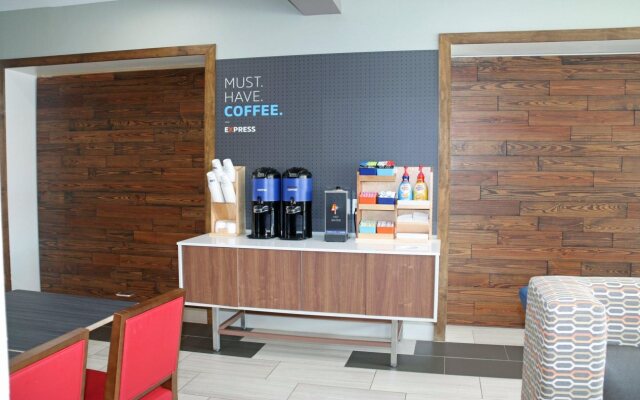 Holiday Inn Express Hotel & Suites South Padre Island by IHG