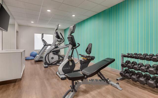 Holiday Inn Express Hotel & Suites Merced by IHG