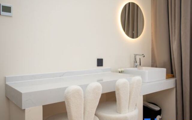 Shanghai Yinchen Yilanwan Audiovisual Hotel