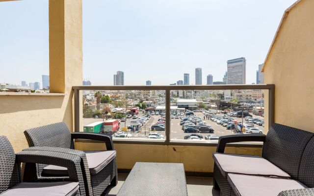 Apartment Miroir, 2BR, Tel Aviv, Kerem, Ha-Kovshim St, #TL38
