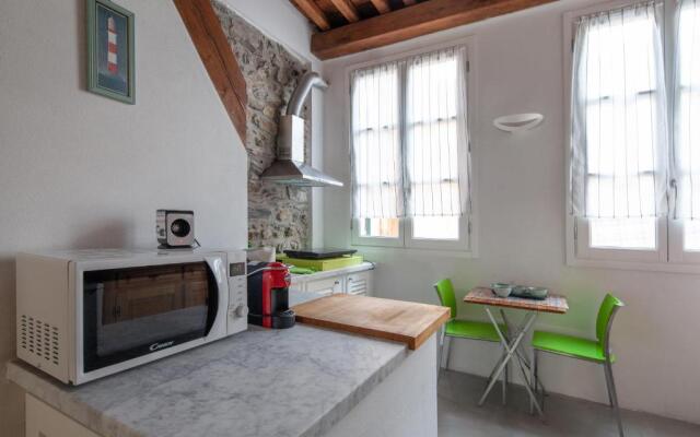 Ludovica Studio - Backpackers House Vernazza (Adults Only)