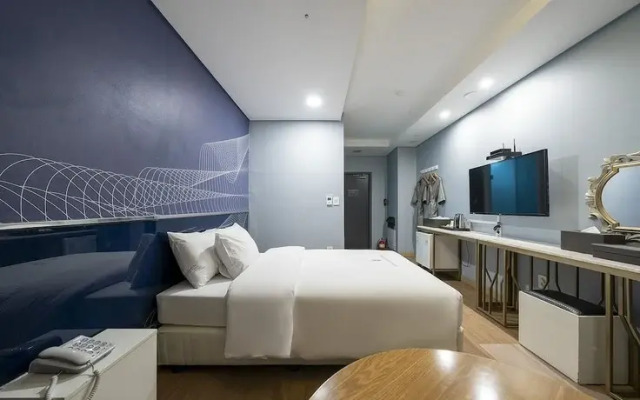 Yeongdeungpo Hotel Bridge