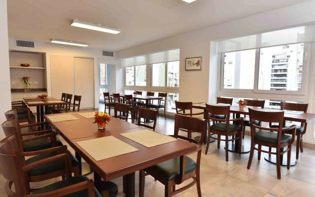 Arc Arenales Studios & Suites
