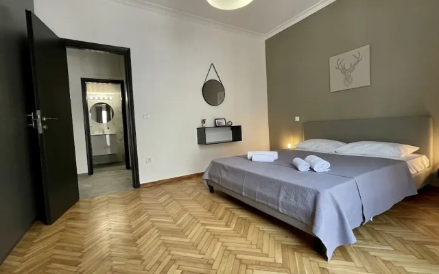 Amazing apt. close to cultural sites