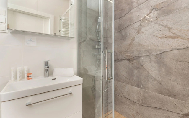 Nowa Letnica Gdańsk by Renters Prestige