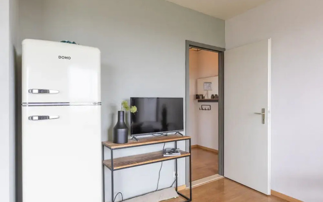 Apartment on the 8th Floor With Terrace