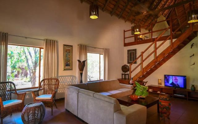 6-person Villa at Kruger Park Entrance