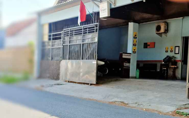 D'Kost Ketintang