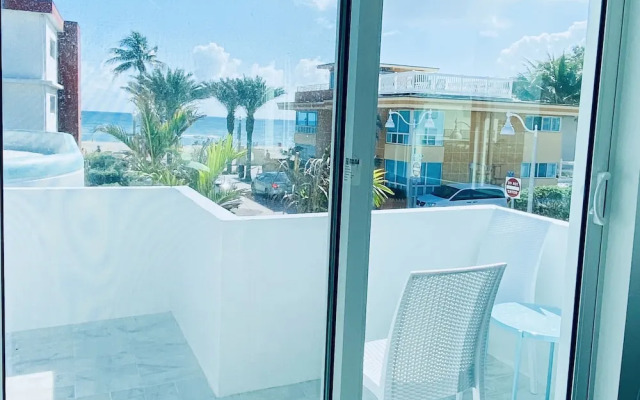 The Marlin Beachside