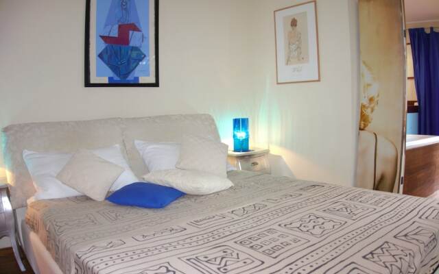 Appartement Monte Carlo Vue Mer Piscine