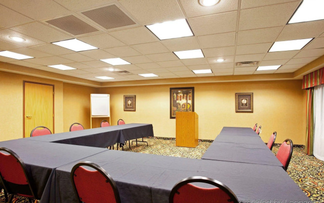 Holiday Inn Express Rochelle by IHG