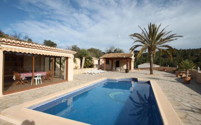 Santa Ana - pretty holiday property with garden and private pool in Benissa