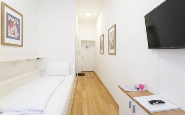 Riess City Rooms - Self Check-In