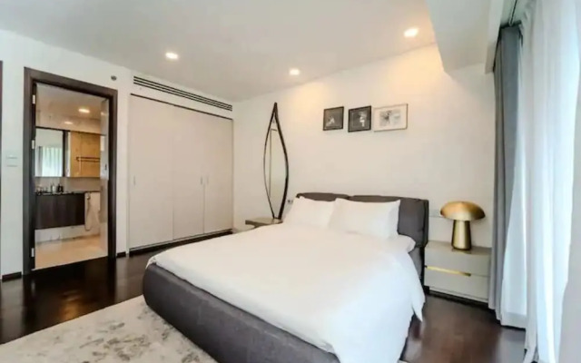 Serenity Sky Suites in Distrist 3