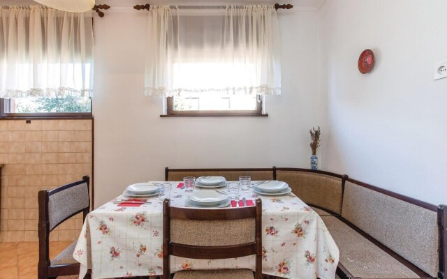 Beautiful Apartment in Novi Vinodolski With 2 Bedrooms and Wifi