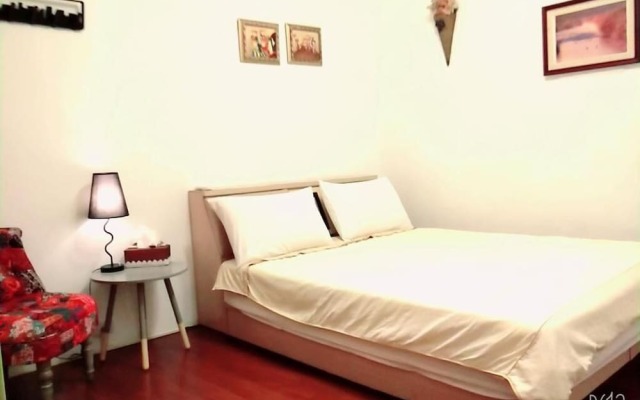 The Home of Traveller