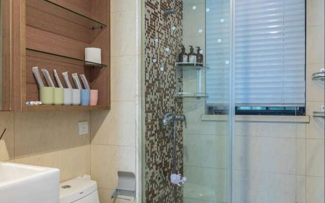 Locals Boutique Apartment Shijicheng No6