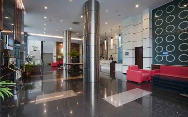 Lorin Sentul Hotel
