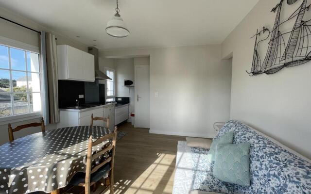 Appartement Jullouville, 2 pièces, 2 personnes - FR-1-361-37